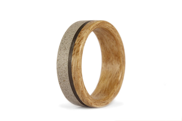 Eucalyptus & concrete wedding rings set. (00992_7N4N)