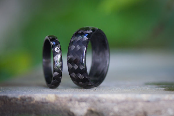 Carbon fiber wedding bands with Swarovski (00103_4S1_7N)